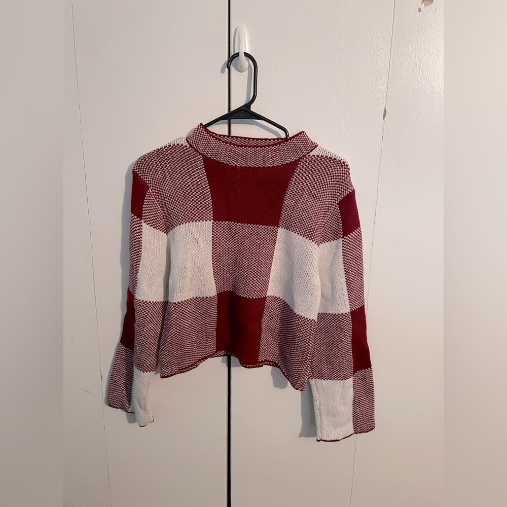 Checkered Crop Sweater